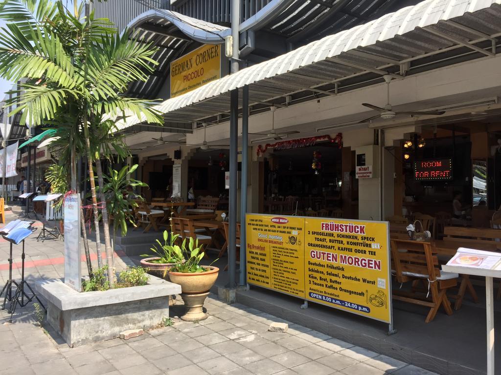 芭達亞 短笛餐厅及宾馆酒店 外观 照片